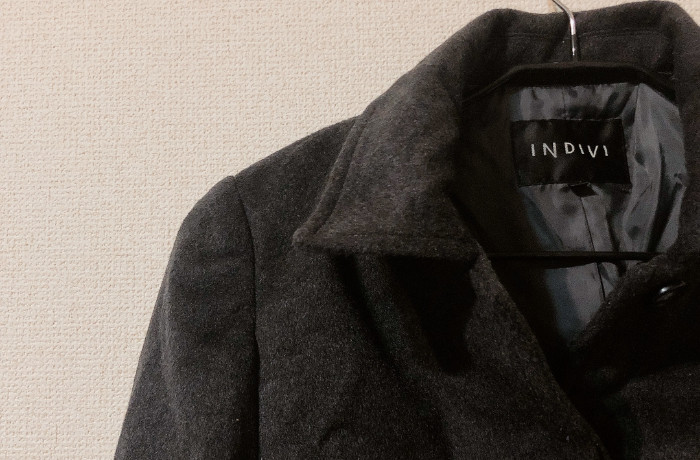 インディヴィブラックショートコート